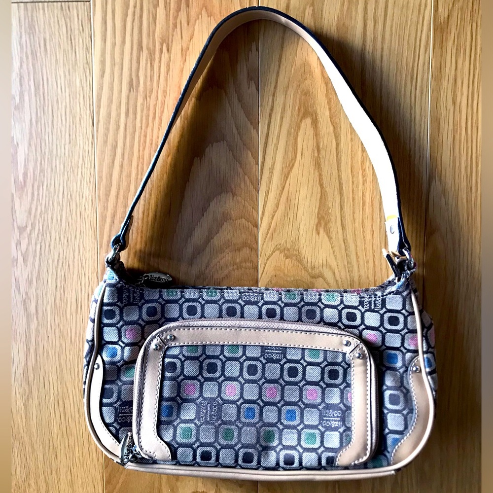 Liz&Co shoulder bag in good condition.